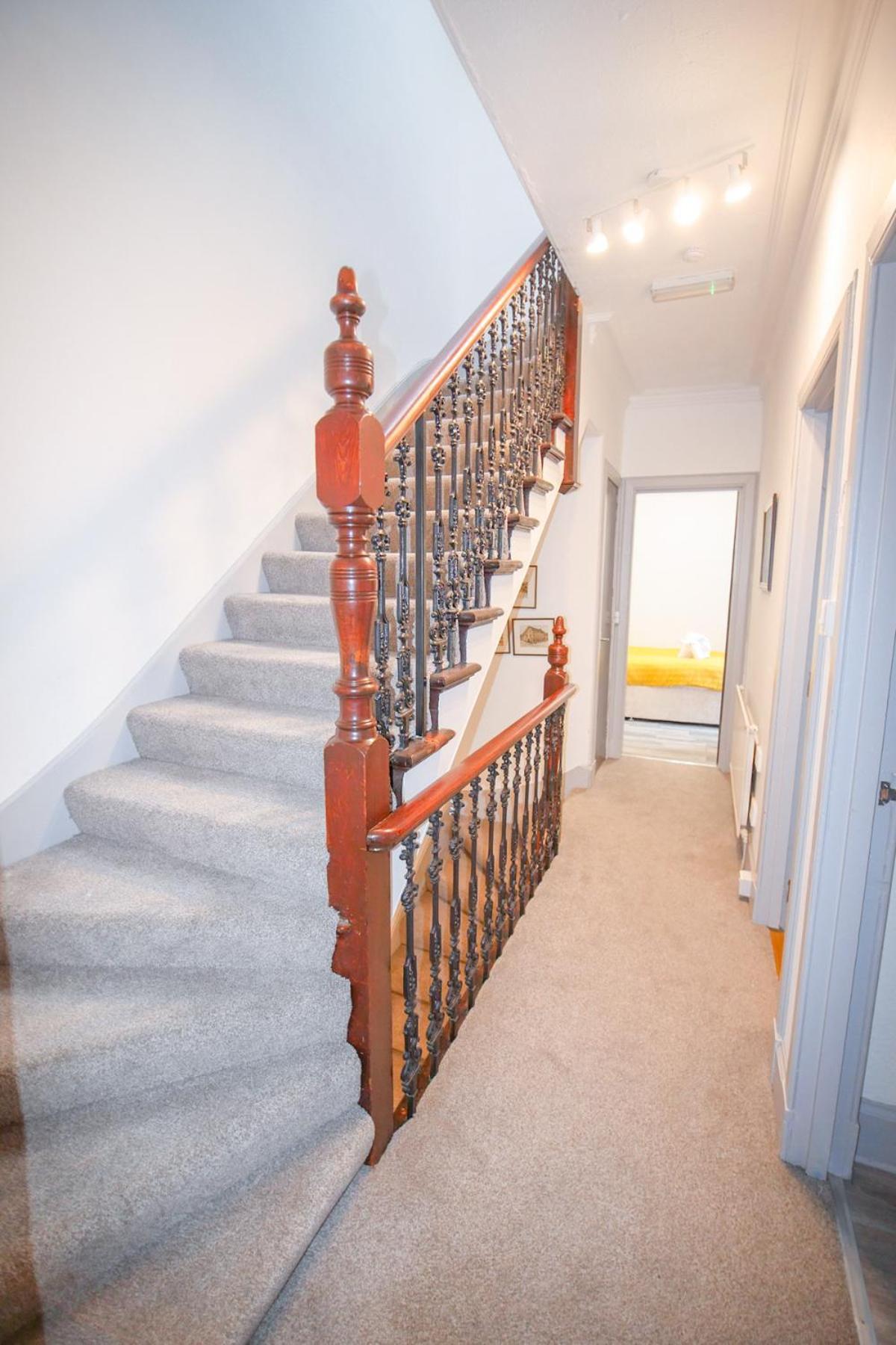 Telford Rd 5 Bedroom House إينفيرنيس المظهر الخارجي الصورة